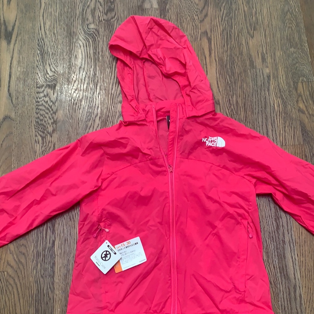 Fuchsia The North Face windbreaker!